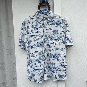 Men's Reyn Spooner LA Dodgers MLB Performance Hawaii Button Camp Shirt (M)